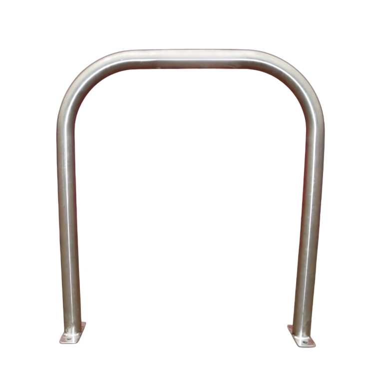 Vue générale de l'arceau vélo en acier galvanisé à chaud sur platines